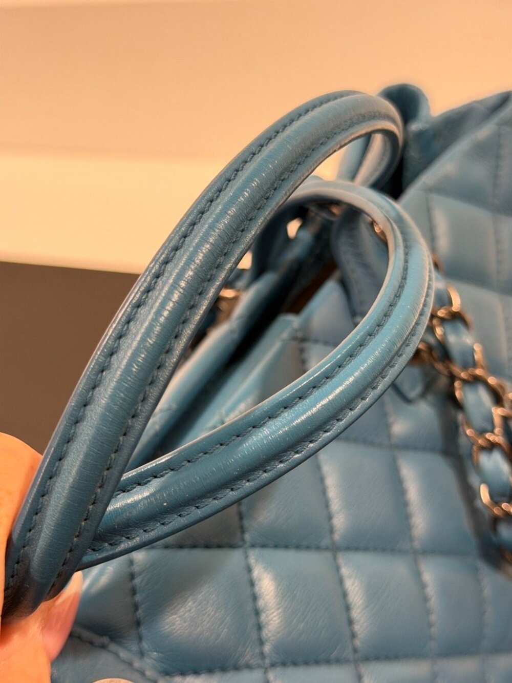 Chanel Calfskin Quilted Small Easy Shopping Tote Blue (JB1480) - Picture 4 of 15